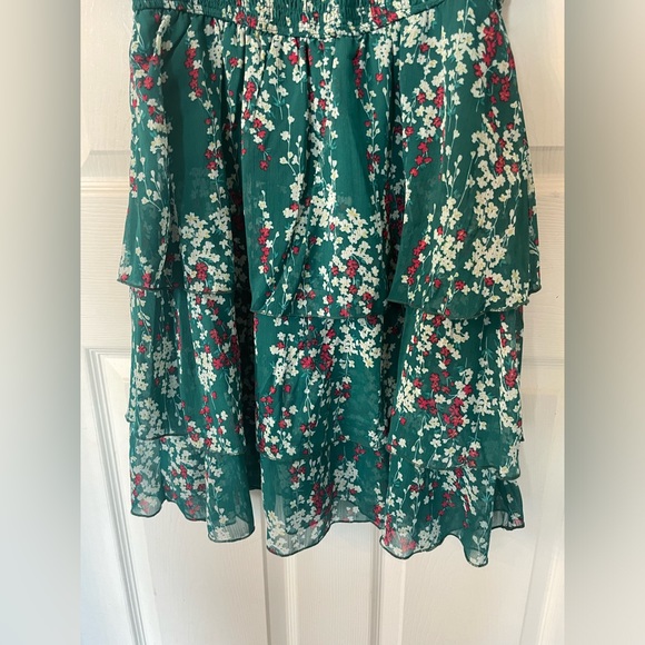 Green floral dress layered w/sheer sleeves size L worn once - Picture 3 of 7